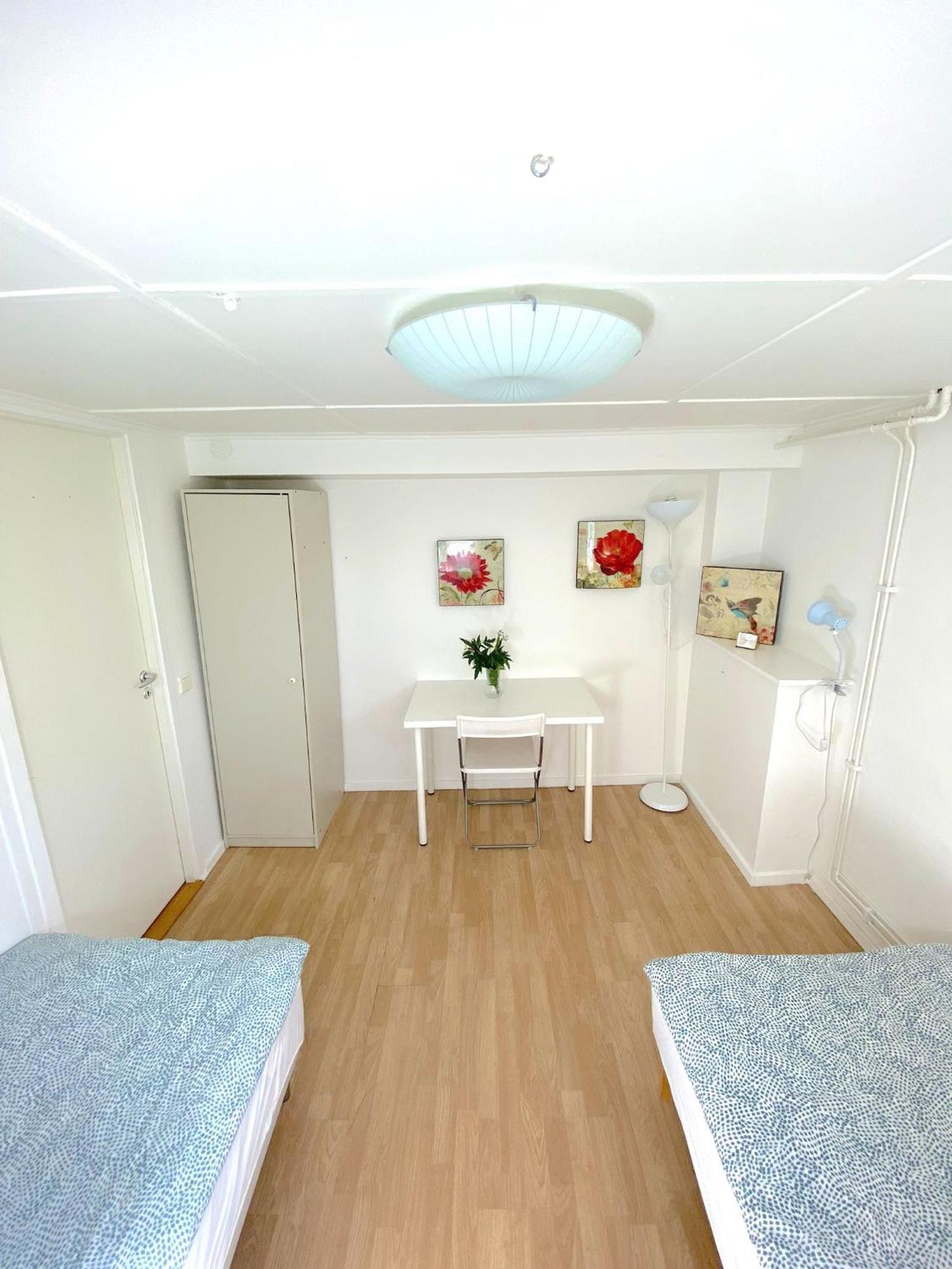 Tallkrogen Romantic House - Upper Or Lower Apartment 스톡홀름 외부 사진